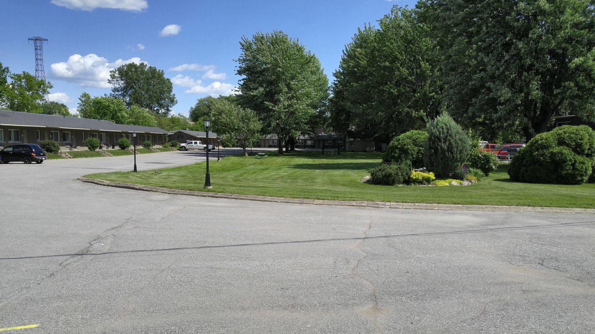 Le Deauville Motel Trois-Rivières Exterior foto